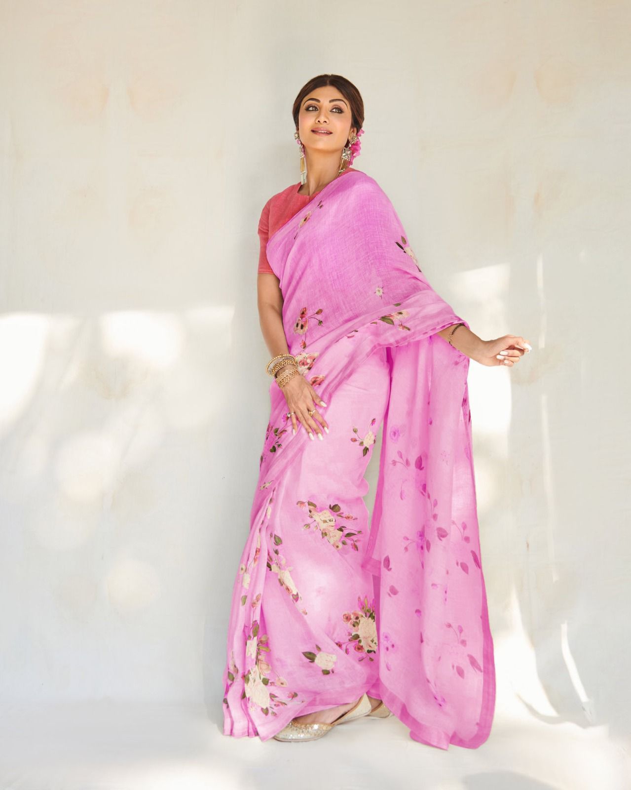 MG 256 Linen Printed Daily Wear Sarees Catalog